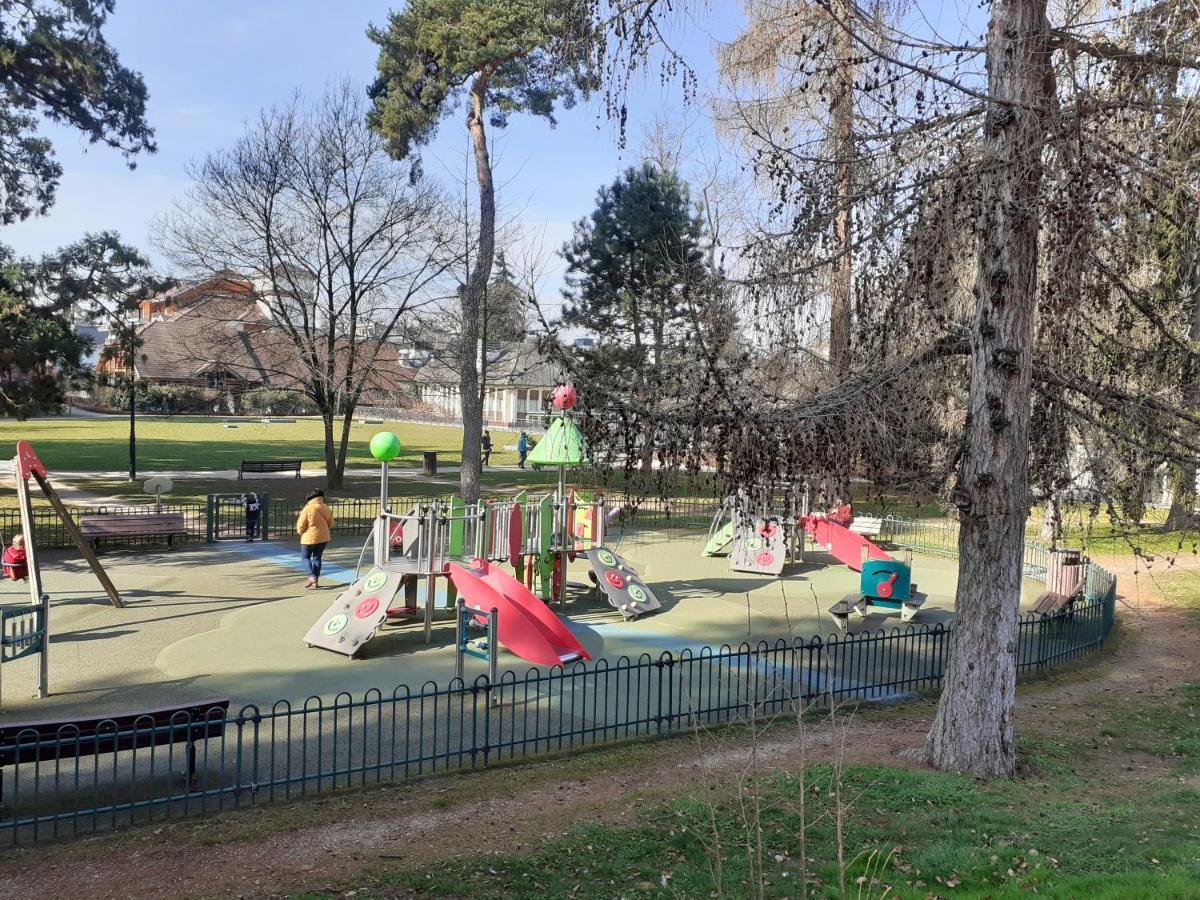 Appartamento A 150 M Des Thermes Et Du Centre